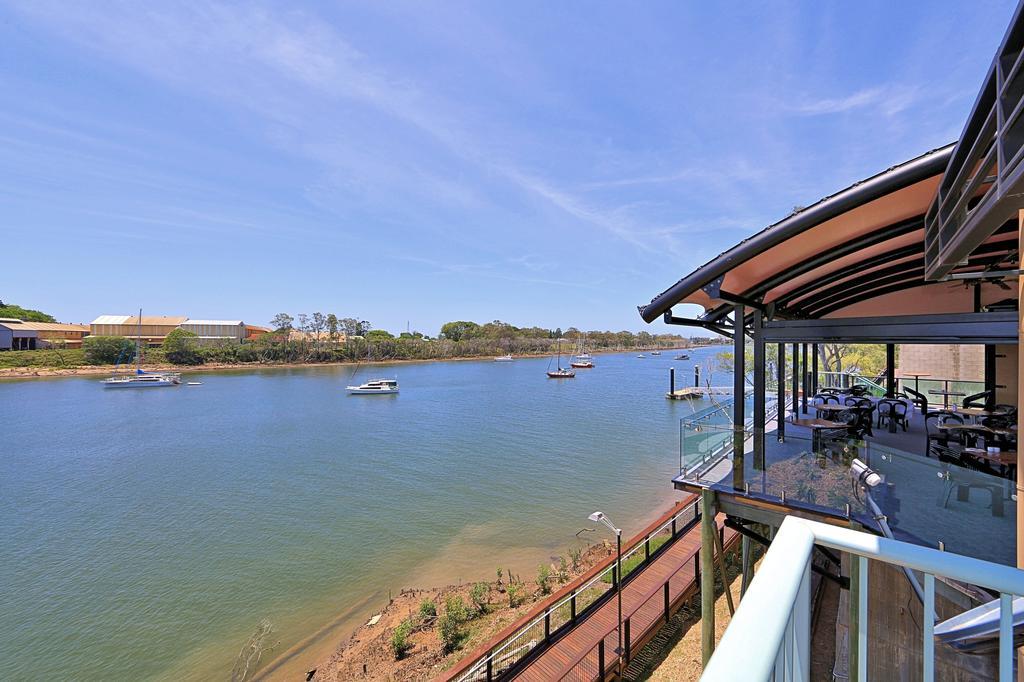 Burnett Riverside Hotel Бундаберг Екстер'єр фото