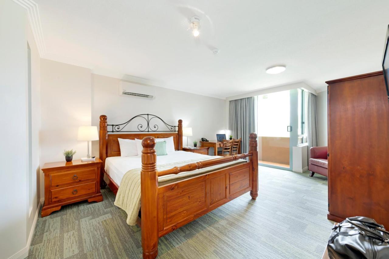 Burnett Riverside Hotel Бундаберг Номер фото